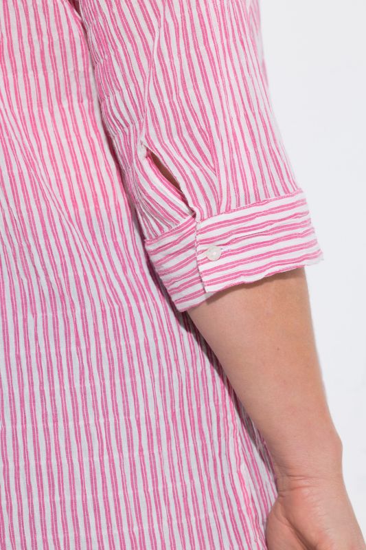 Блуза с яка и райета