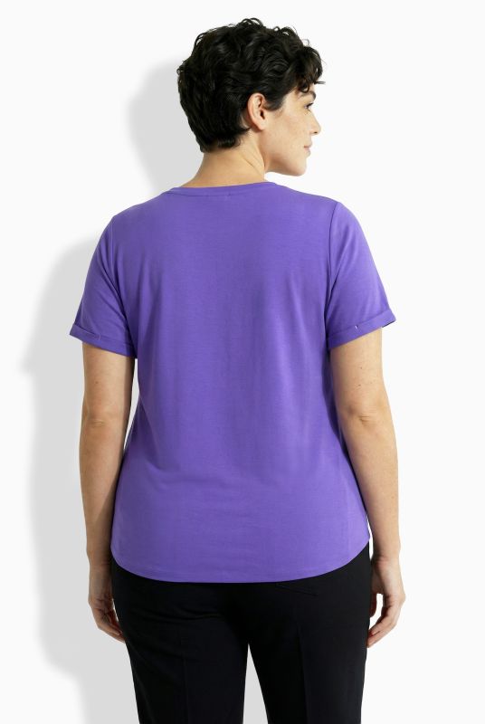 Тениска антибактериална с принт на листо