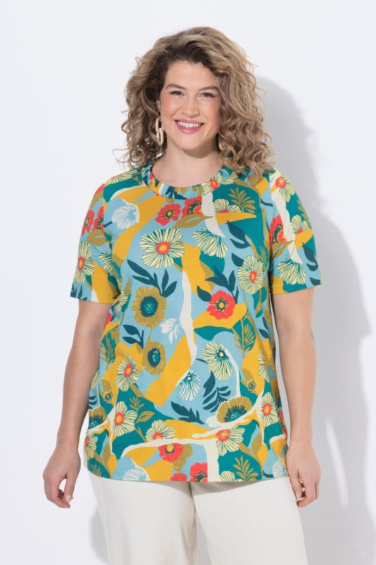 Тениска със завъртян флорален принт