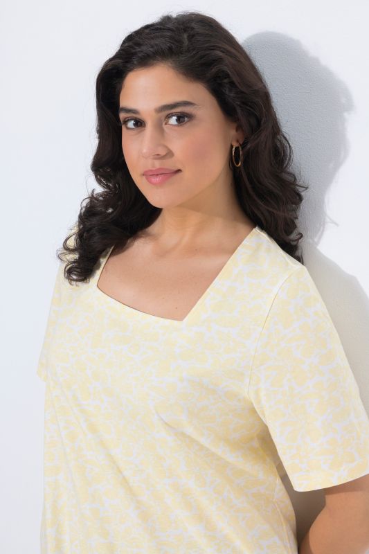 Туника с надписи