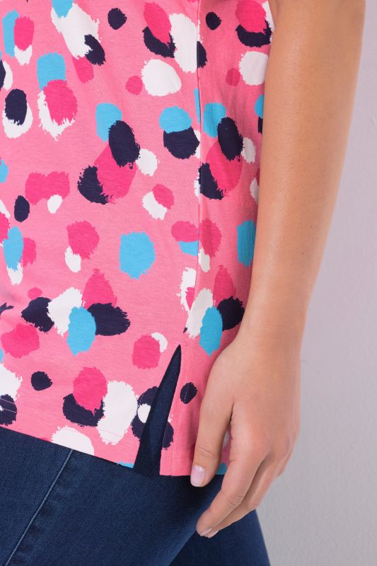 Тениска с цветни точки