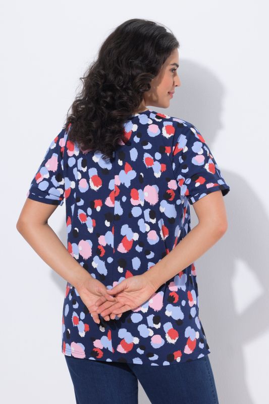 Тениска с цветни точки