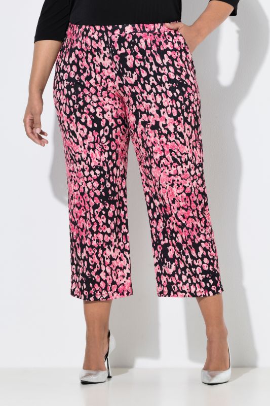 Matte Jersey Pink Leopard Cropped Pants