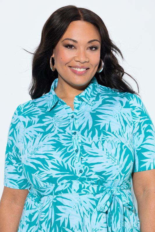 Рокля с листов принт