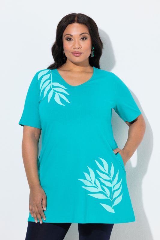 Leaf Motif A-Line Knit Pocket Tunic