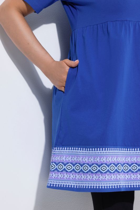 Border Print A-Line Knit Tunic