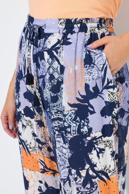 Панталон тип Rose с флорален принт