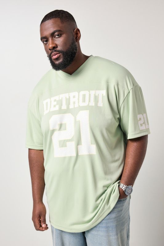 Тениска с надпис STHUGE