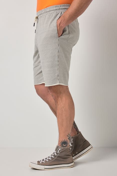 Бермуди с райета и джобове