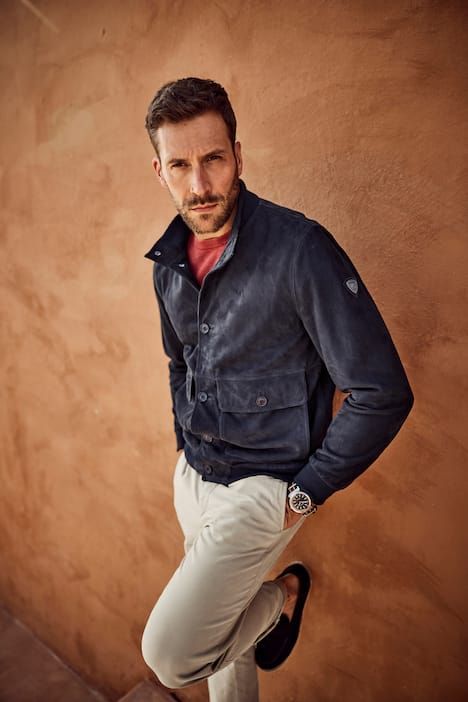 Тениска с винтидж визия