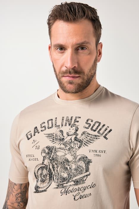 Тениска с принт и винтидж визия