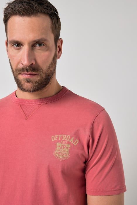 Тениска с винтидж визия и къси ръкави