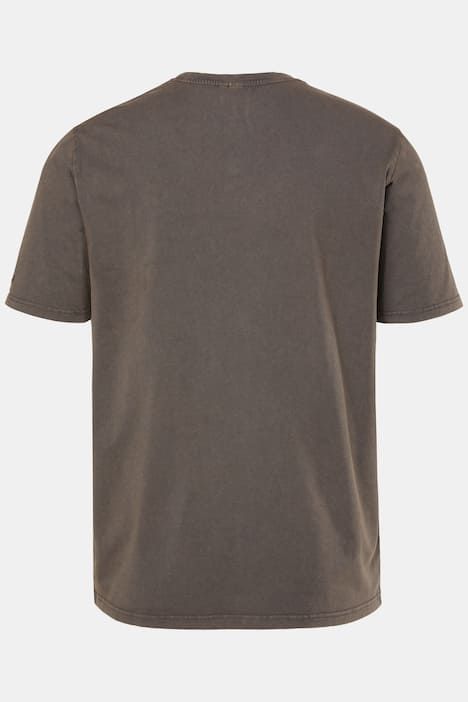 Тениска с винтидж визия