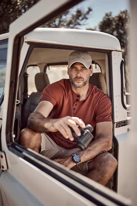 Шапка с козирка