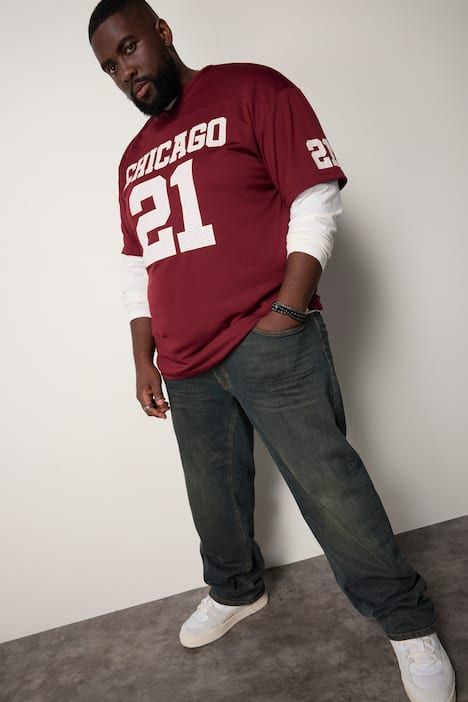 Тениска с надпис STHUGE