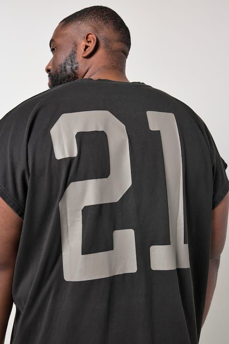 Потник с принт на гърба