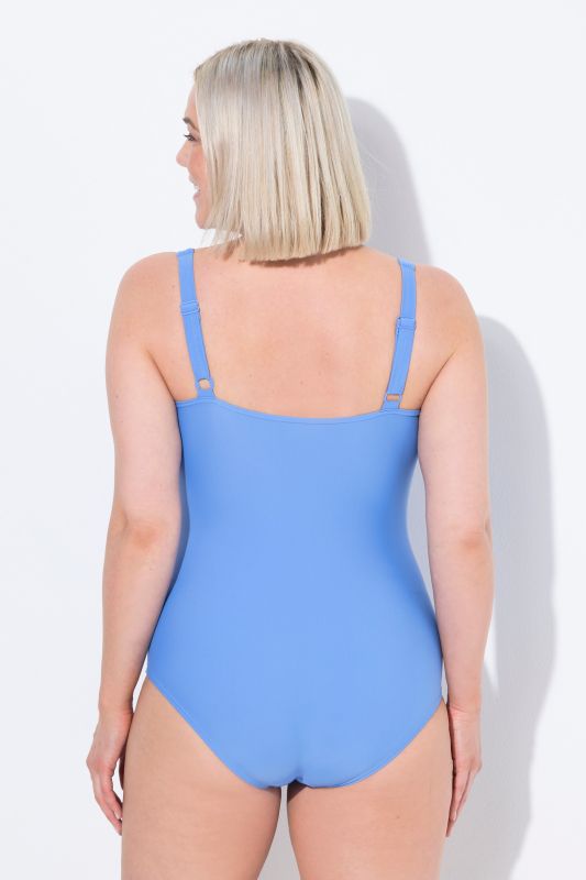 Бански с връзка