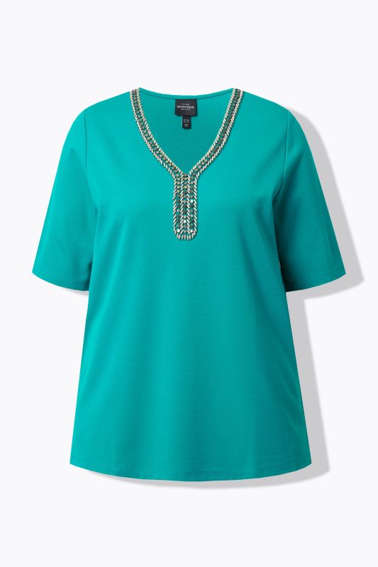 Beaded Neckline Short Sleeve Tee
