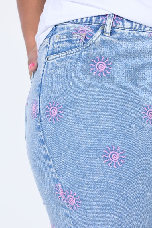 Sun Embroidered Stretch Fit Mom Jeans