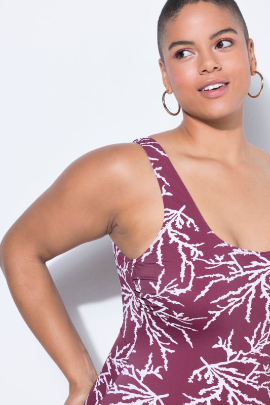 Бански с принт на дърво