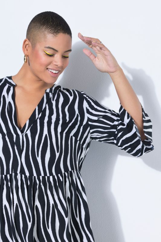 Рокля със зебров принт