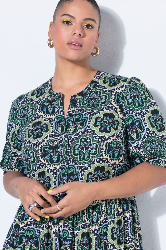 Рокля с флорален мозаечен принт