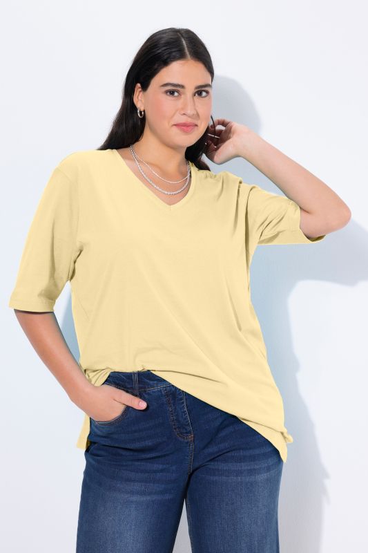 Basic V-Neck Relaxed Fit Short Sleeve Tee