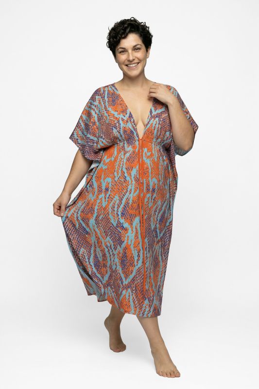 Кафтан със змийски принт