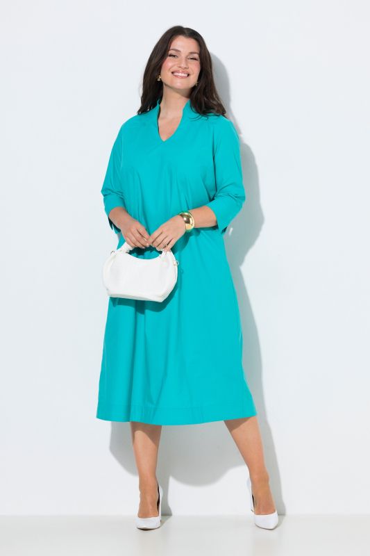 Рокля от памучна материя с яка