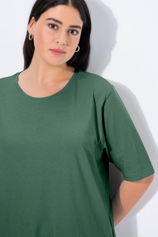 Basic Round Neck Short Sleeve Relaxed Fit  Tee
