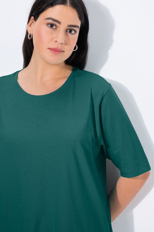 Basic Round Neck Short Sleeve Relaxed Fit  Tee