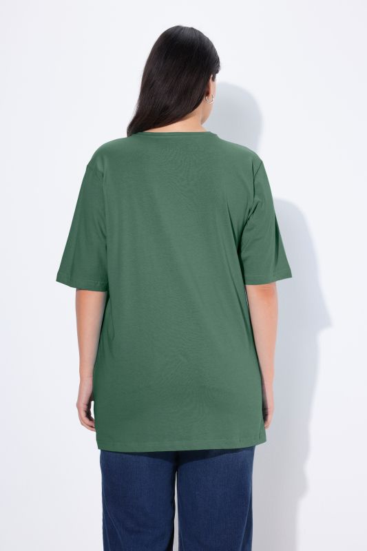 Basic V-Neck Relaxed Fit Short Sleeve Tee