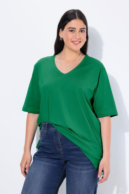 Basic V-Neck Relaxed Fit Short Sleeve Tee