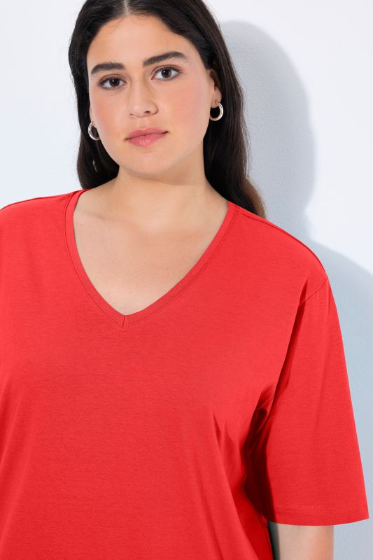 Basic V-Neck Relaxed Fit Short Sleeve Tee