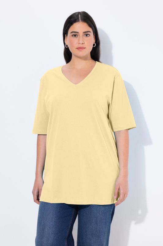 Basic V-Neck Relaxed Fit Short Sleeve Tee