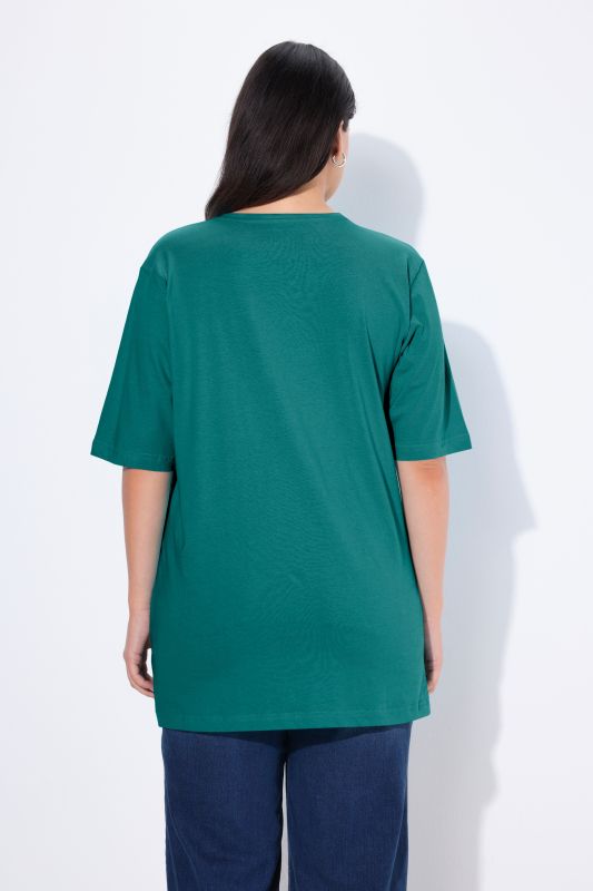 Basic V-Neck Relaxed Fit Short Sleeve Tee