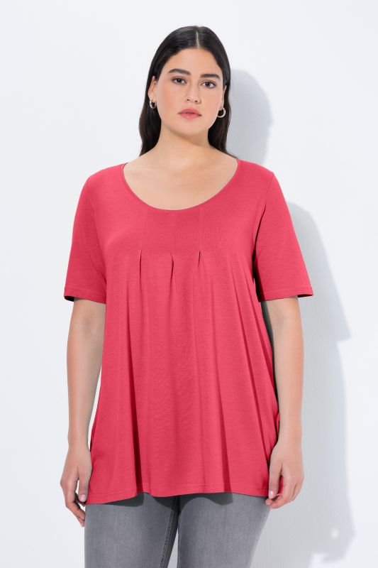 Essential Front Pleat Tee