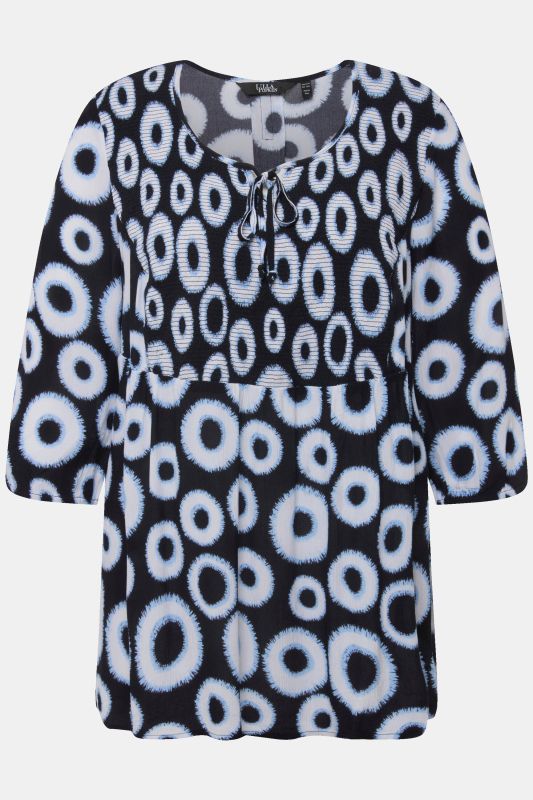 Блуза с набор и кръгове