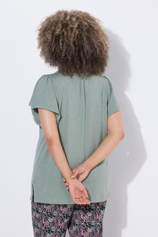 Wing Sleeve V-Neck Tee