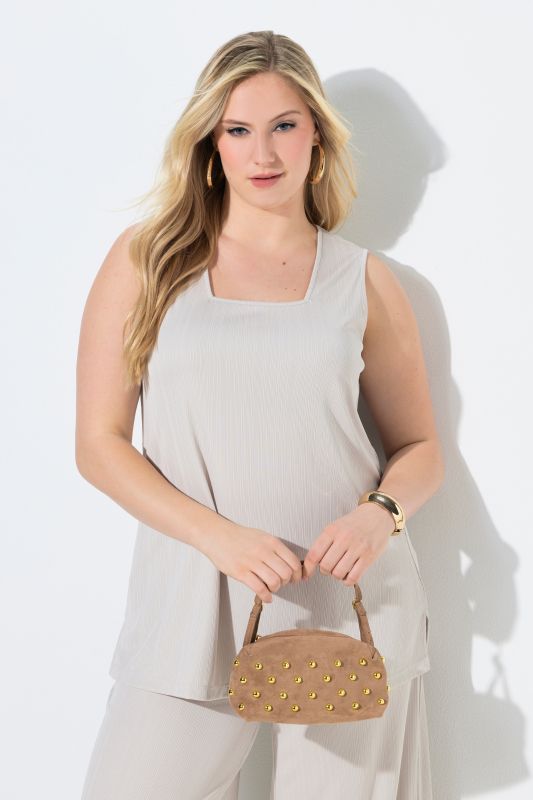 Потник с квадратно деколте