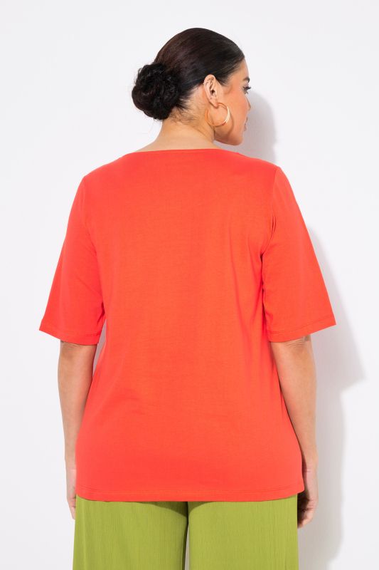 Braided Neck Short Sleeve Tee