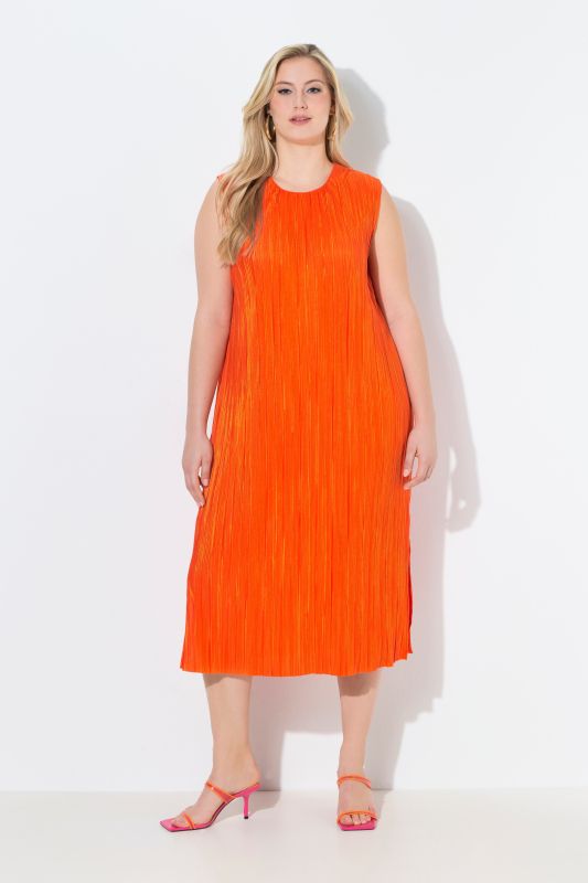 Pleated Sleeveless Shimmer Dress