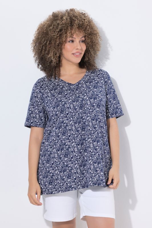 Geometric Fish Print Short Sleeve V-Neck Tee