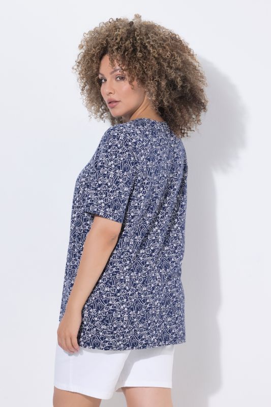 Geometric Fish Print Short Sleeve V-Neck Tee