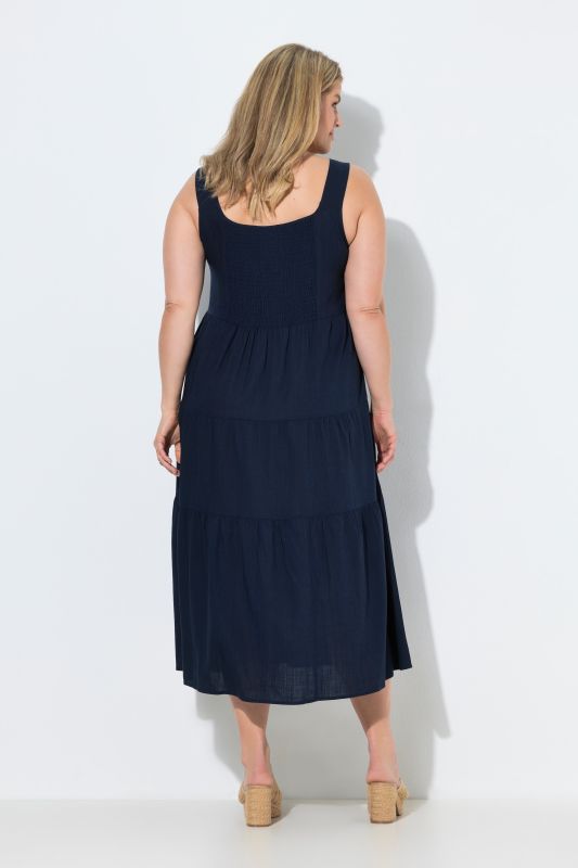 Рокля ленена с волани