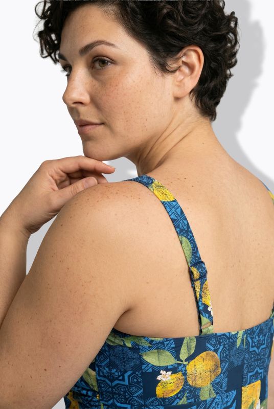 Бански с мозаечен принт на лимони