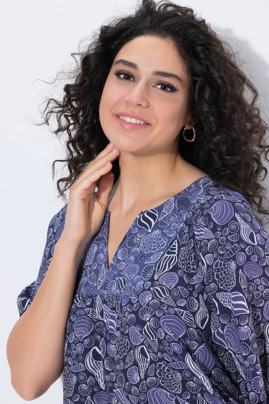 Блуза с морски принт