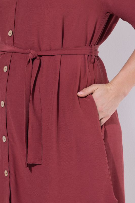 Рокля от вискоза с асиметричен подгъв