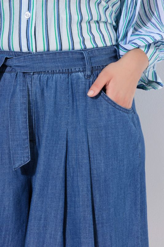 Wide Leg Elastic Waist Lyocell Culottes