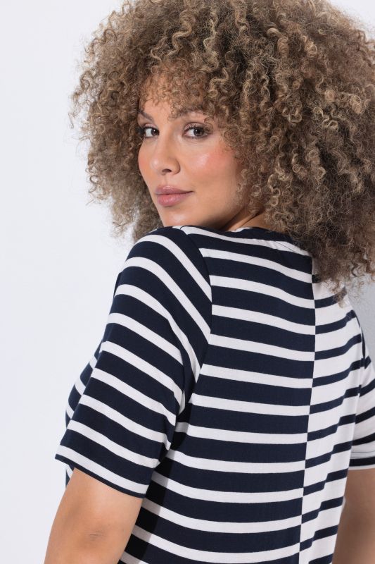 Тениска с райета от модал